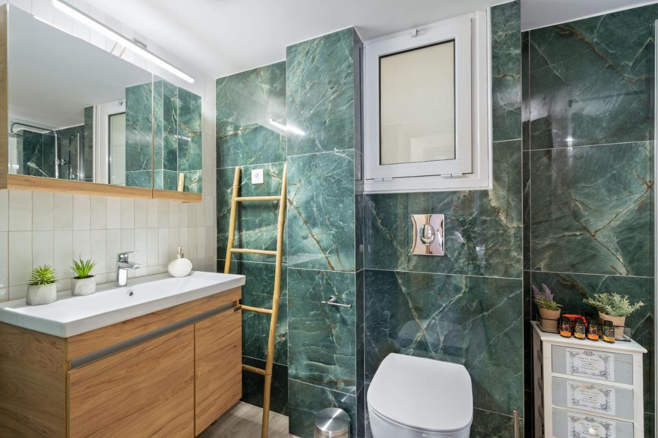 Georginas Home In City Center Chrissi Akti Chania Exterior foto